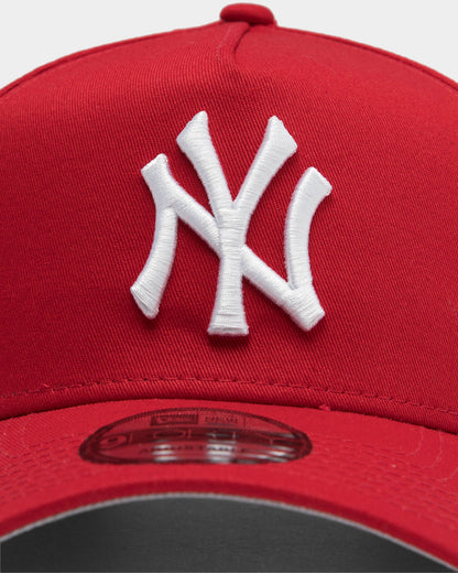 New Era New York Yankees 9FORTY A-Frame Grey Undervisor Snapback Red/Grey