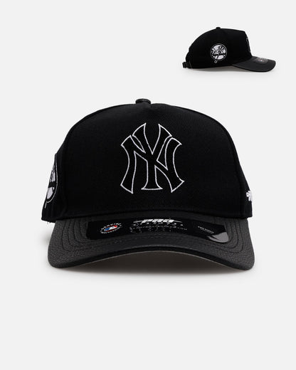 Pro Standard New York Yankees 'Black Chenille' Pro Pinch Strapback Black