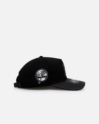 Pro Standard New York Yankees 'Black Chenille' Pro Pinch Strapback Black