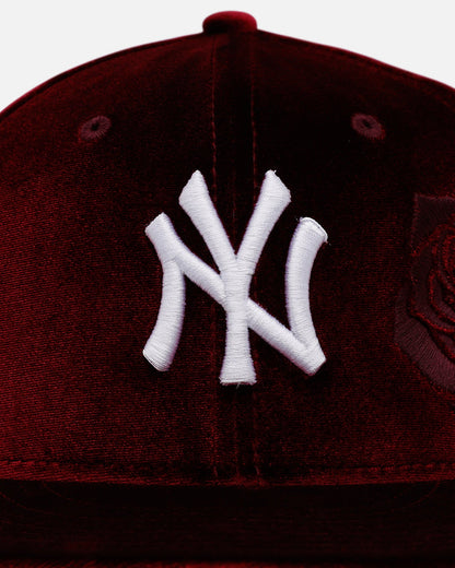 New Era New York Yankees 'Velvet Roses' 59FIFTY Fitted Maroon