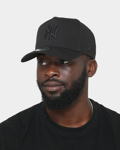 New Era New York Yankees 9FORTY K-Frame Snapback Black/Black