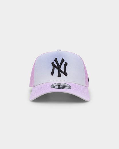 New Era New York Yankees 'UV Activation' 9FORTY A-Frame Snapback White