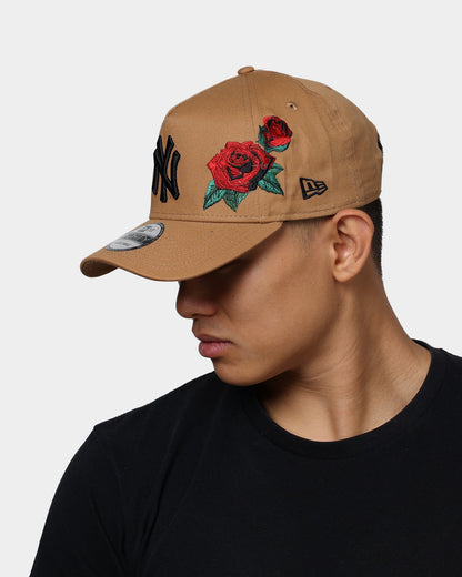 New Era New York Yankees 'Rose Emblem' 9FORTY A-Frame Snapback Wheat/Black