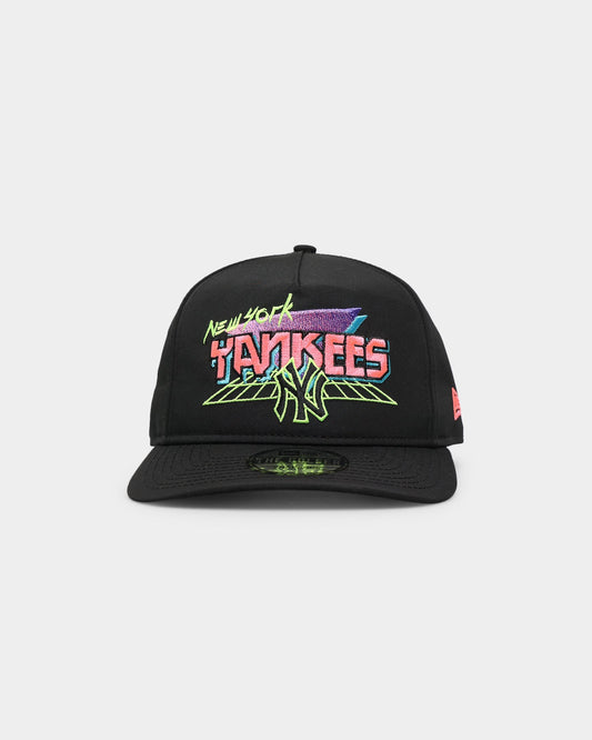 New Era New York Yankees 'Neon Vice Prolight' Old Golfer Snapback Black.