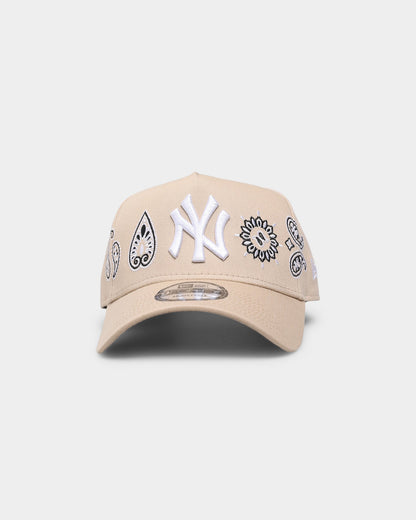 New Era New York Yankees 'Paisley Logo' 9FORTY A-Frame Snapback Tumbleweed