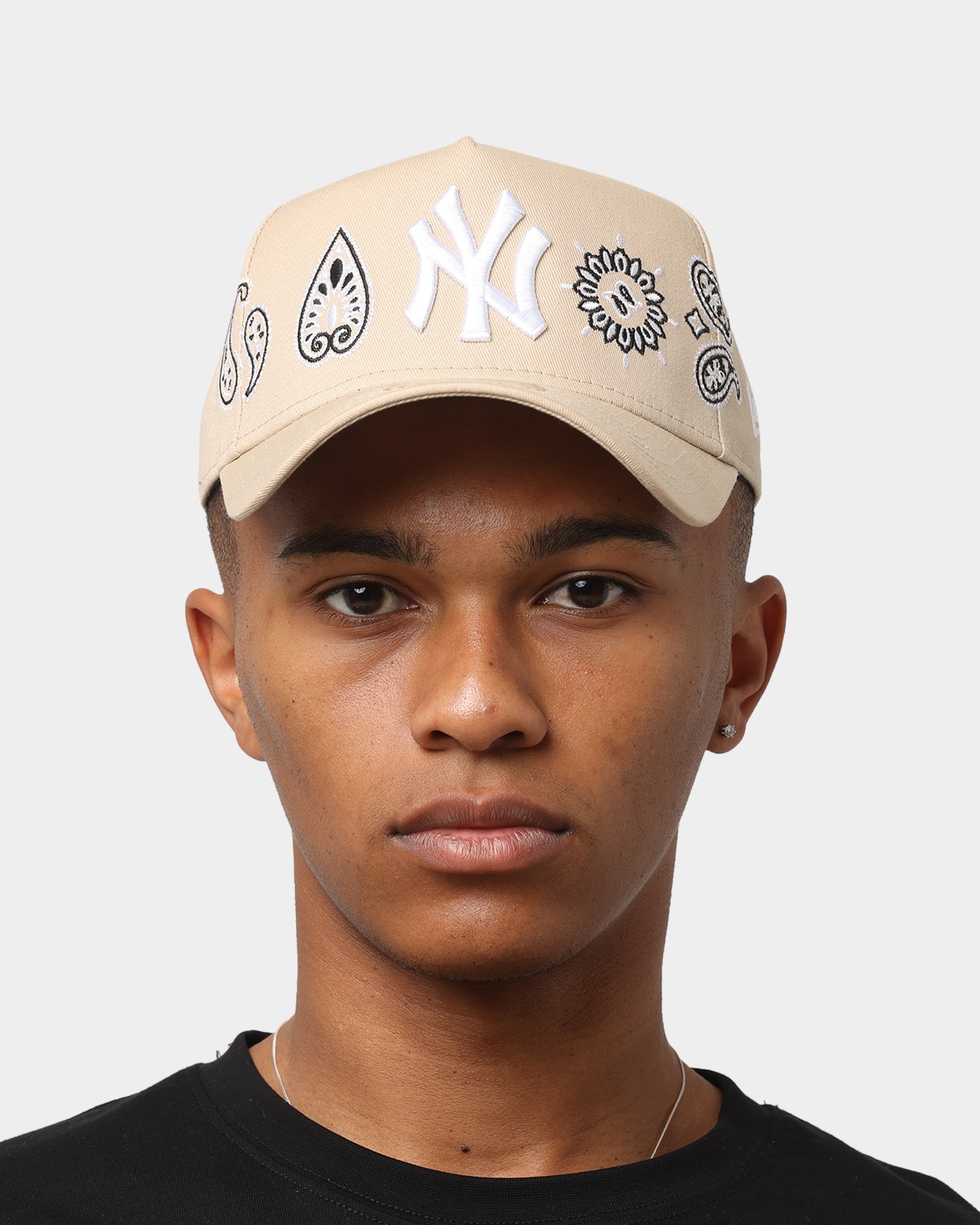 New Era New York Yankees 'Paisley Logo' 9FORTY A-Frame Snapback Tumbleweed