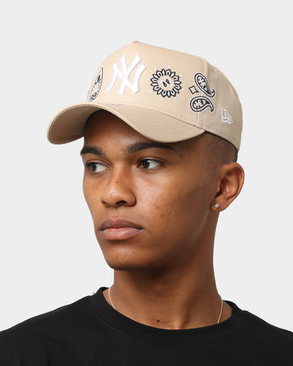 New Era New York Yankees 'Paisley Logo' 9FORTY A-Frame Snapback Tumbleweed