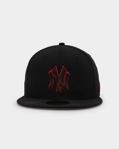 New Era New York Yankees "Scarlet Bottom" 59FIFTY Fitted Black/Scarlet