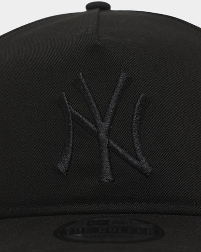 New Era New York Yankees Old Golfer Snapback Black/Black
