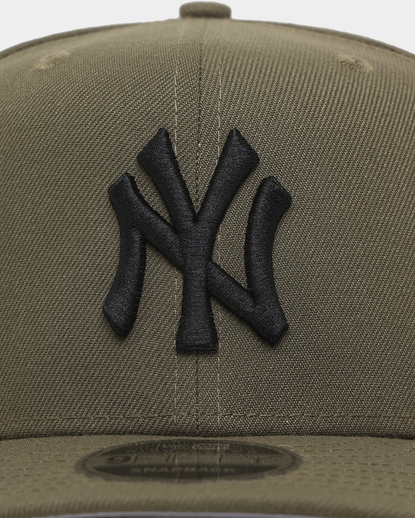 New Era New York Yankees 'Olive Black' 9FIFTY Snapback Olive/Black