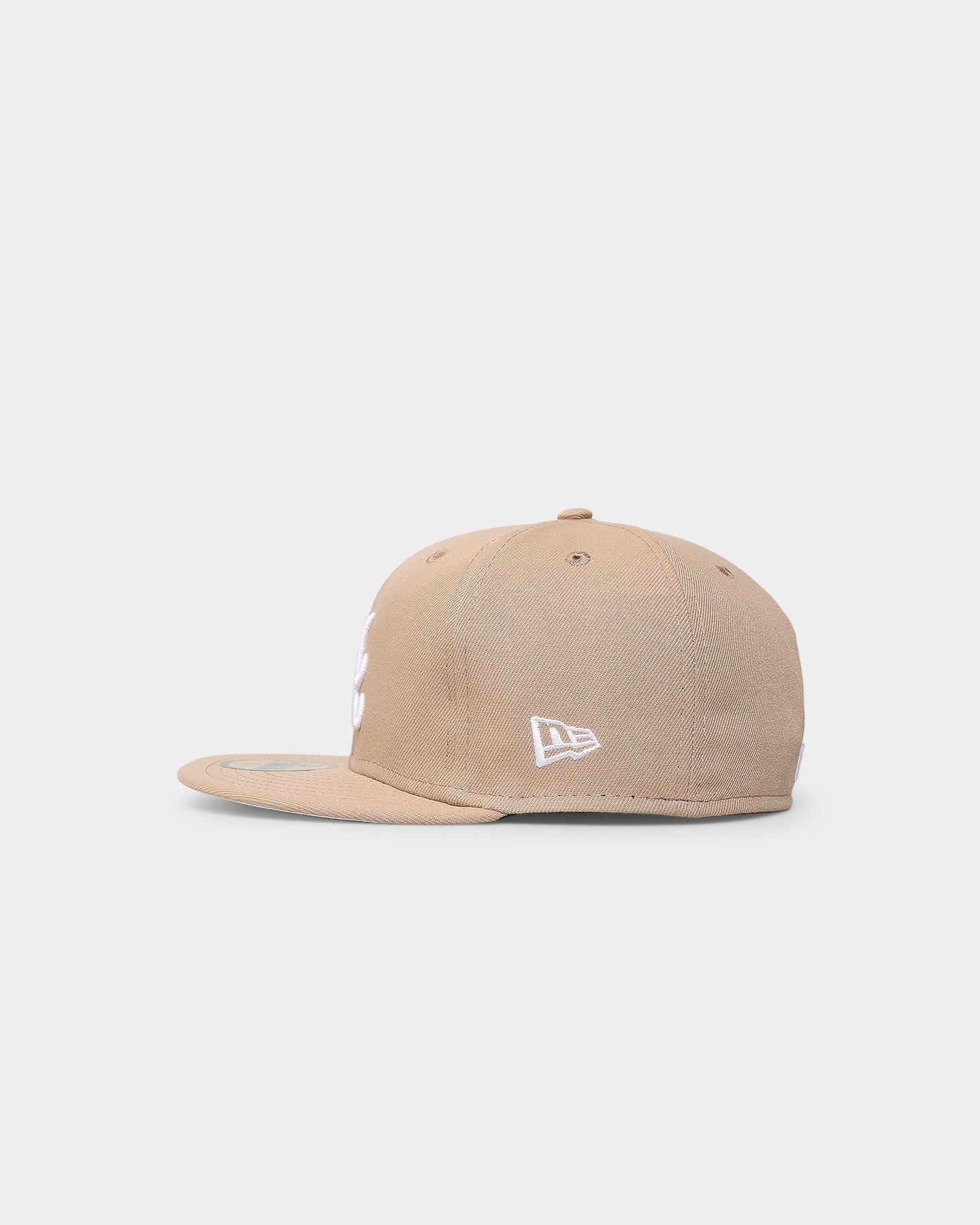 New Era Atlanta Braves "Camel White" 59FIFTY Fitted Tumbleweed/White