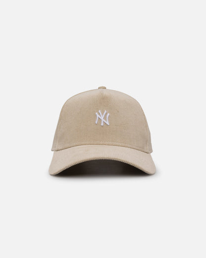 New Era New York Yankees 'Micro Cord Cream' 9FORTY A-Frame Snapback Cream/White