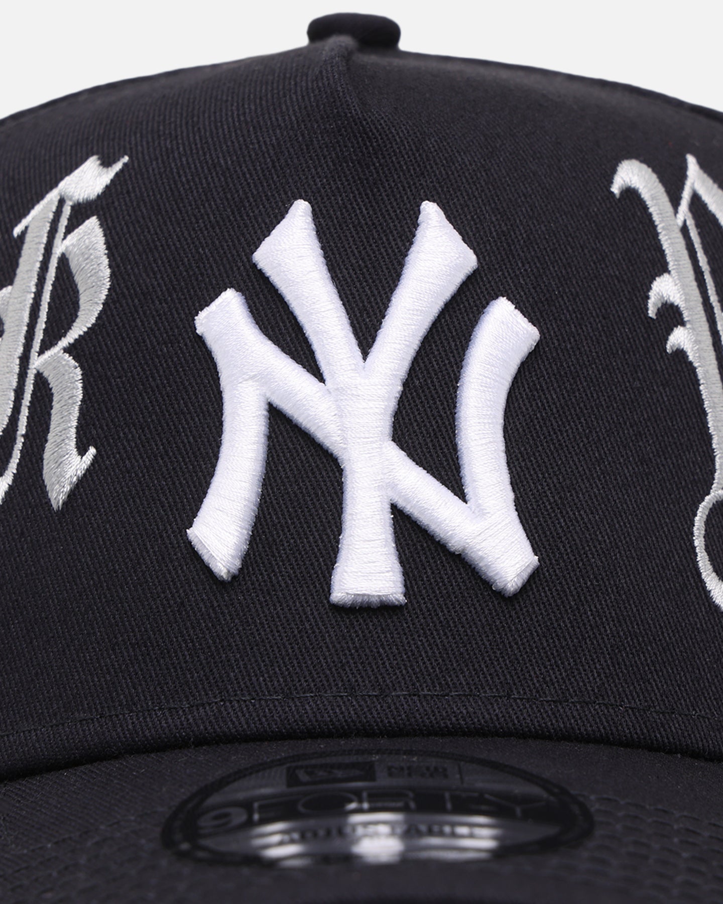 New Era New York Yankees 'Gothic Script' 9FORTY A-Frame Snapback Navy/Grey