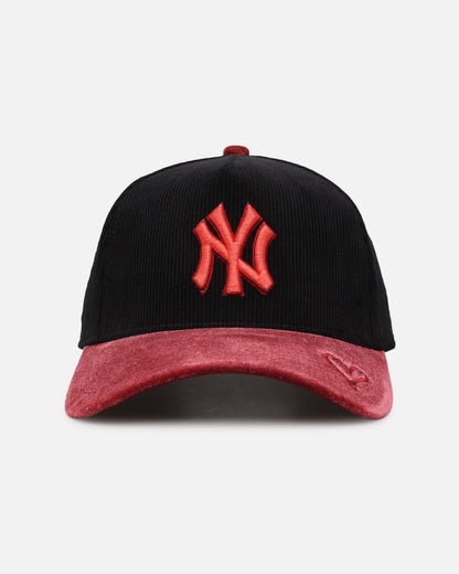 New Era New York Yankees 'Velvet Cord Certified Lover' 9FORTY A-Frame Premium Corduroy Snapback Violet