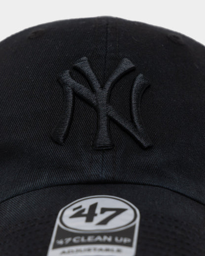 47 Brand New York Yankees Clean Up Strapback Black/Black