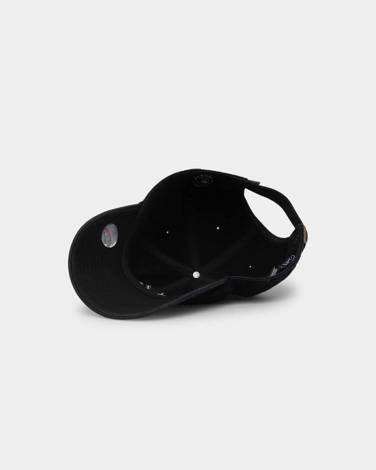 47 Brand New York Yankees Clean Up Strapback Black/Black